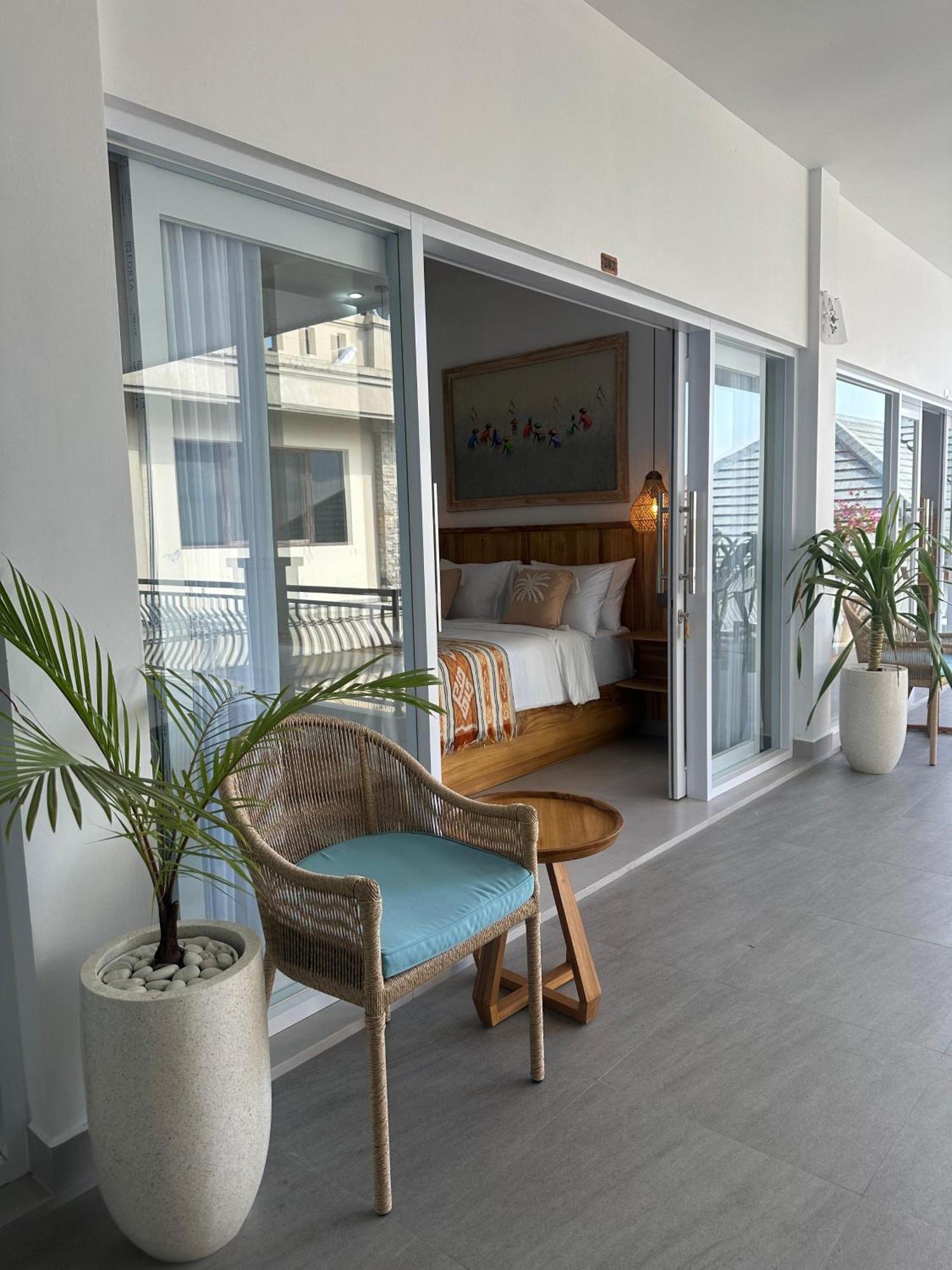 Ellies Hotel Nusa Dua  Exterior foto
